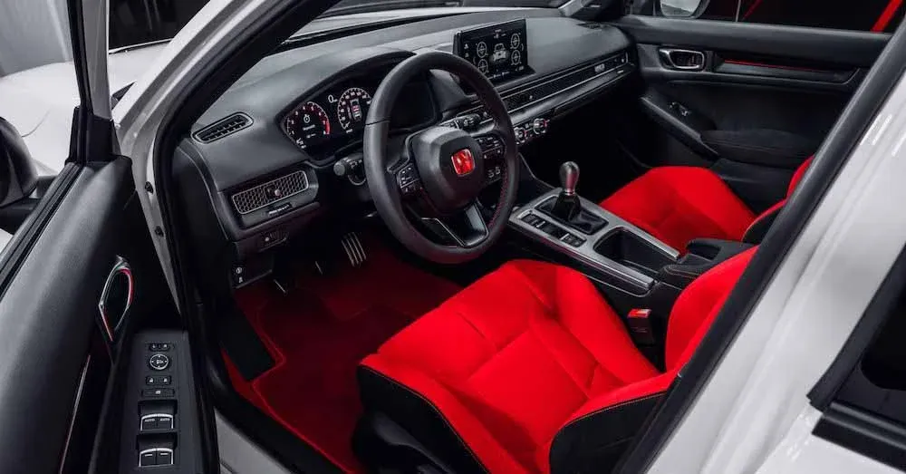 Honda Civic Type R looks the best debuted with the best performance and the most powerful form