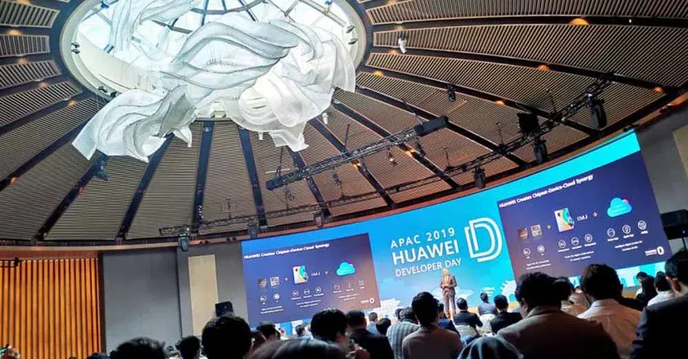 Since Google banned it Huawei invited developers to participate